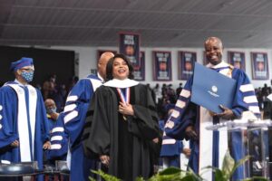 Taraji Henson-commencement