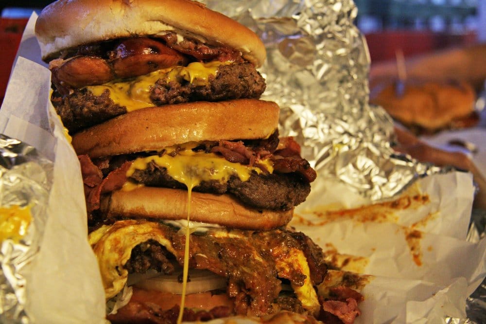 A Gazeta  Black Friday na gastronomia do ES terá cheeseburger a