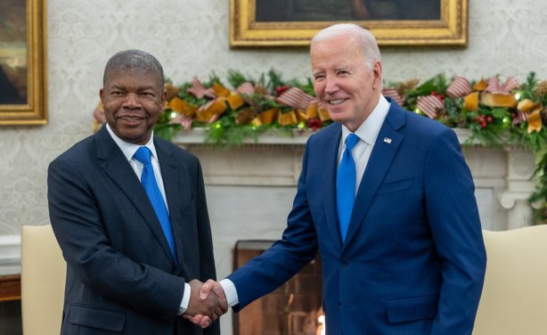Lourenco pushes Biden to visit Angola